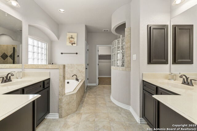 Image 16 of 27 For 11723 Bricewood Tip