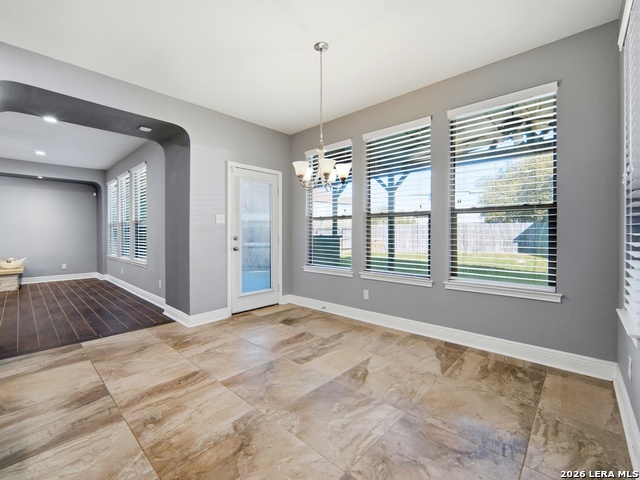 Image 13 of 39 For 4431 Oak Roset