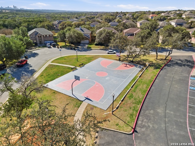 Image 35 of 39 For 4431 Oak Roset