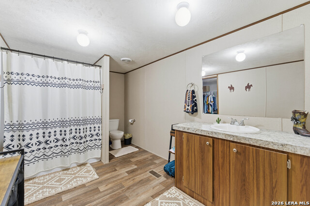 Image 15 of 30 For 733 Private Road 1507