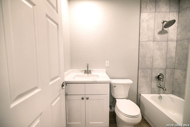 Image 27 of 29 For 5710 Green Manor