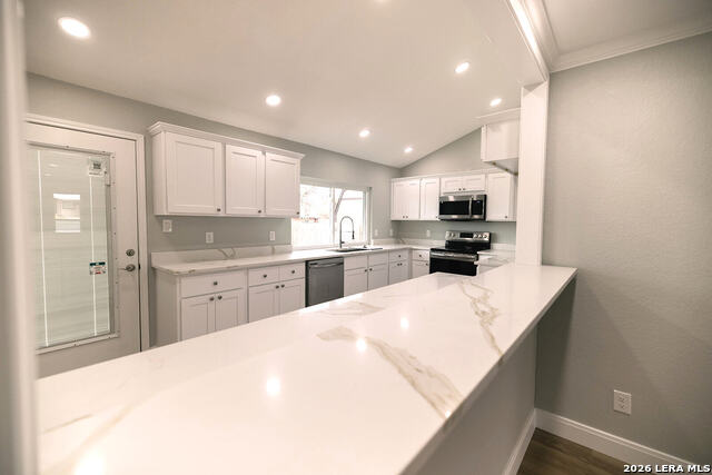 Image 3 of 29 For 5710 Green Manor