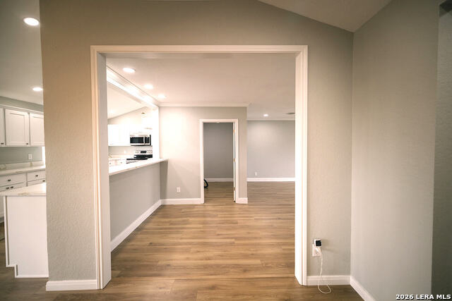 Image 9 of 29 For 5710 Green Manor