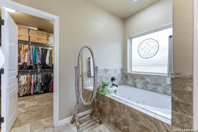 Image 25 of 46 For 203 Champions Blvd.