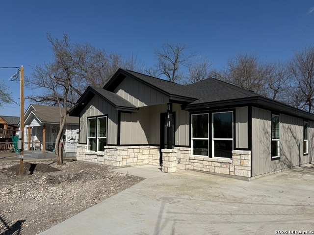 Image 29 of 32 For 810 San Eduardo Ave. S