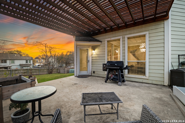 Image 30 of 44 For 8502 Sarasota Woods