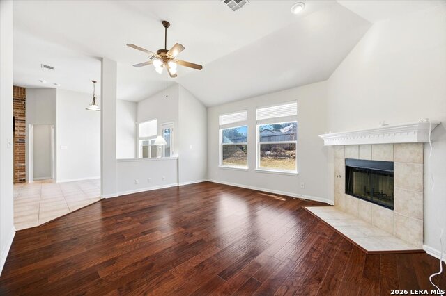 Image 33 of 50 For 13115 Five Brks