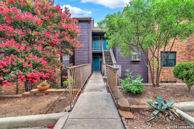 Image 5 of 70 For 4212 Medical  1705