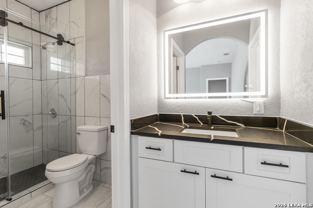 Listing photo id 18 for 3938 New Mathis