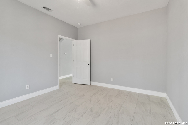 Listing photo id 21 for 3938 New Mathis