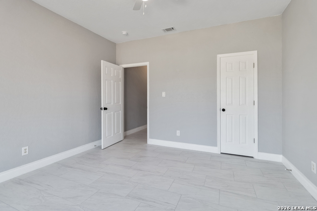 Listing photo id 27 for 3938 New Mathis