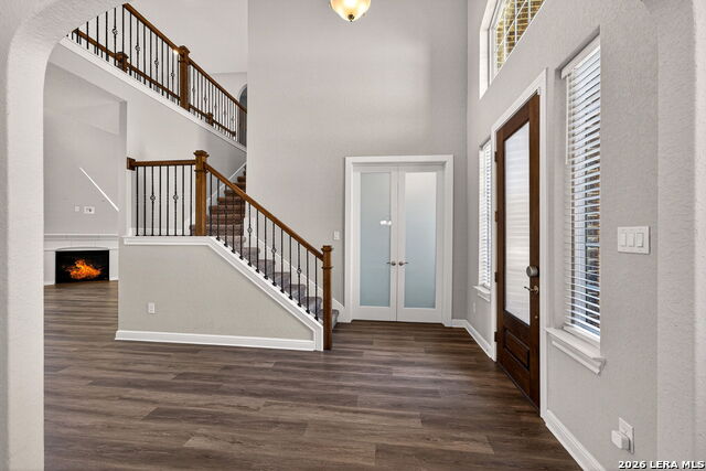 Listing photo id 8 for 588 Texas  