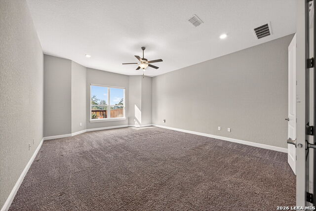 Listing photo id 22 for 588 Texas  