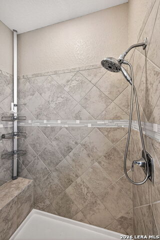 Listing photo id 27 for 588 Texas  