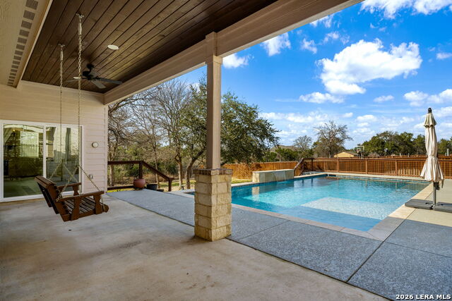 Listing photo id 48 for 588 Texas  