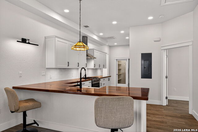 Listing photo id 53 for 588 Texas  