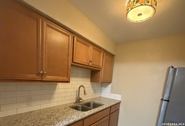 Image 2 of 6 For 6611 Southpoint  131-b