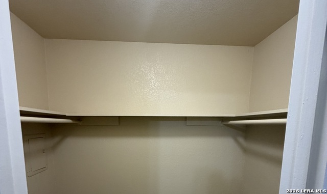 Image 6 of 6 For 6611 Southpoint  131-b