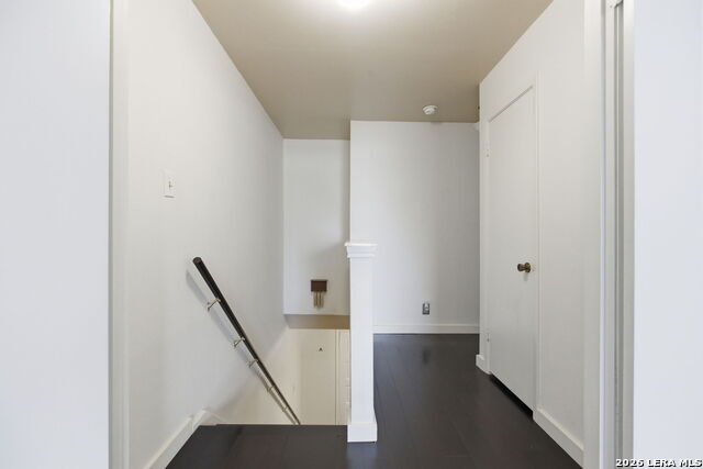 Image 20 of 48 For 6746 Crown Ridge