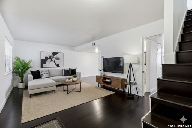 Image 5 of 48 For 6746 Crown Ridge