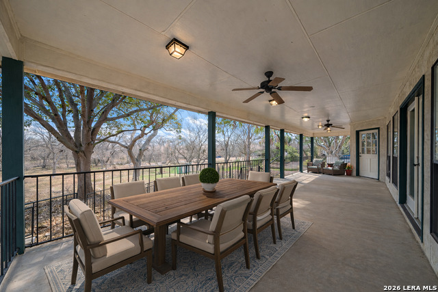 Image 23 of 34 For 1211 Alamo  