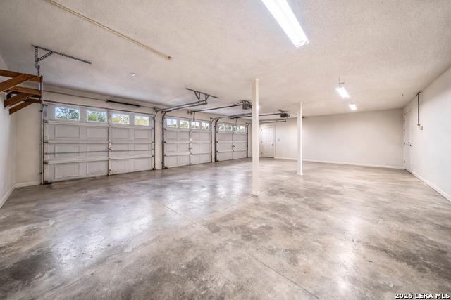 Image 28 of 34 For 1211 Alamo  