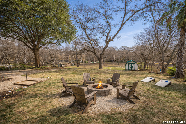 Image 30 of 34 For 1211 Alamo  