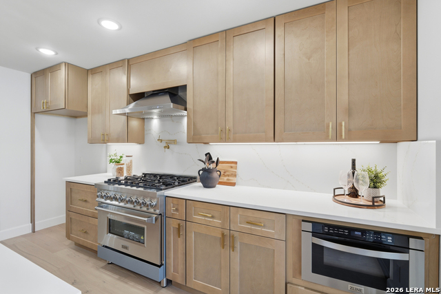 Image 10 of 30 For 319 Terra Alta E