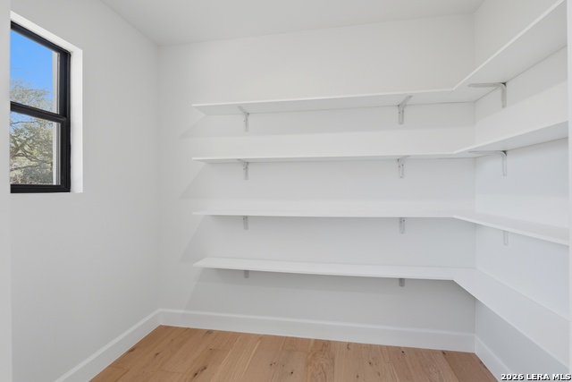 Image 15 of 30 For 319 Terra Alta E