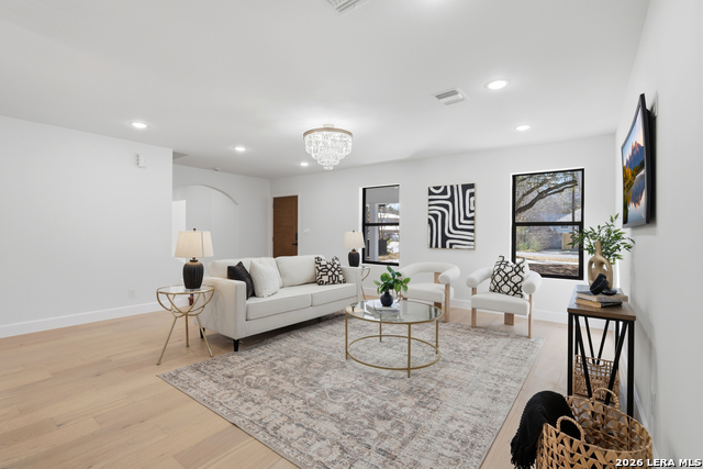 Image 5 of 30 For 319 Terra Alta E