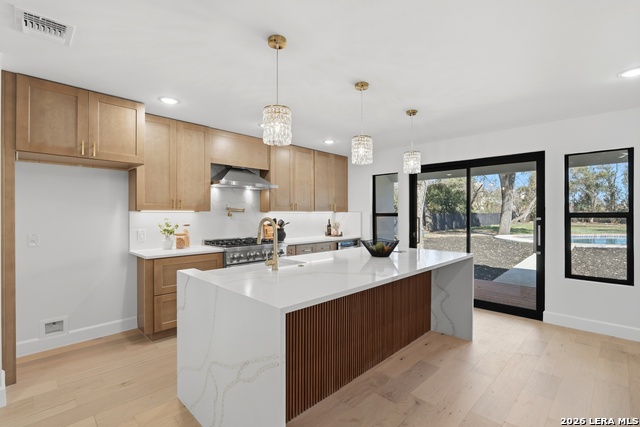 Image 9 of 30 For 319 Terra Alta E