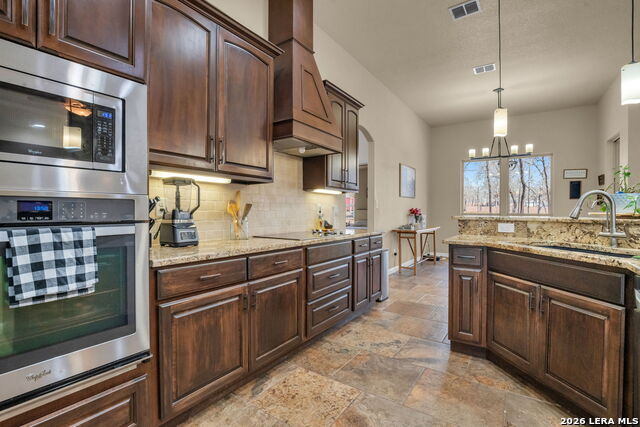 Image 11 of 29 For 524 Jacobs  