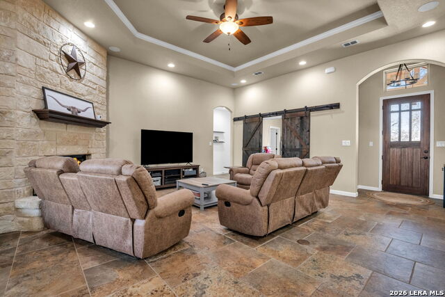 Image 8 of 29 For 524 Jacobs  