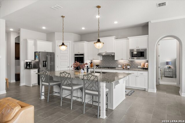 Image 14 of 47 For 114 El Cielo