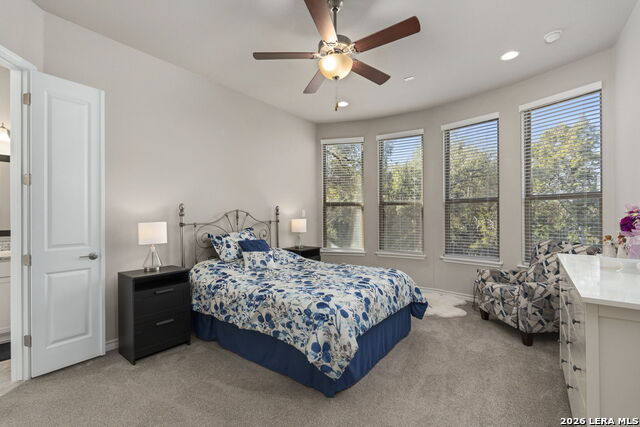 Listing photo id 19 for 101 Amarosa  