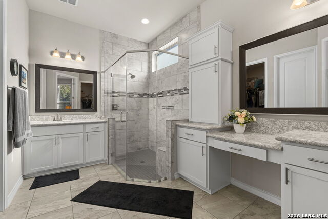 Listing photo id 21 for 101 Amarosa  