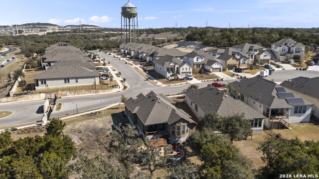 Listing photo id 35 for 101 Amarosa  