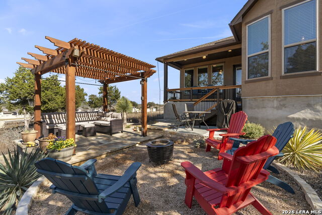 Listing photo id 36 for 101 Amarosa  