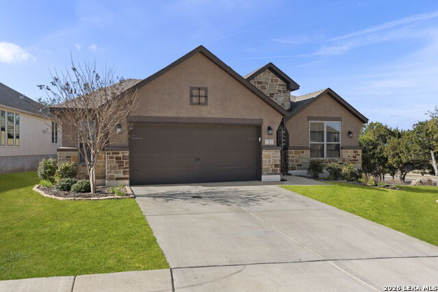 Listing photo id 39 for 101 Amarosa  