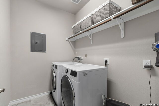 Listing photo id 6 for 101 Amarosa  