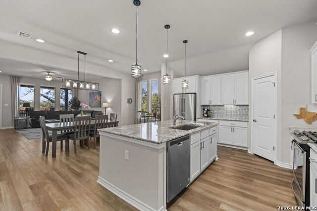 Listing photo id 7 for 101 Amarosa  