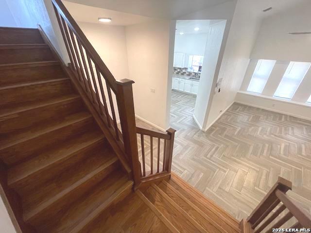 Image 24 of 41 For 9025 Deer  