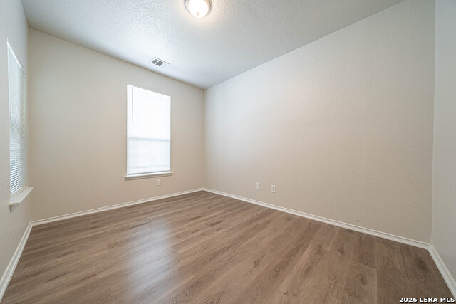 Image 4 of 30 For 9138 Vondel  