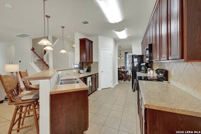 Image 12 of 49 For 2748 War Admiral