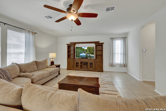 Image 17 of 49 For 2748 War Admiral