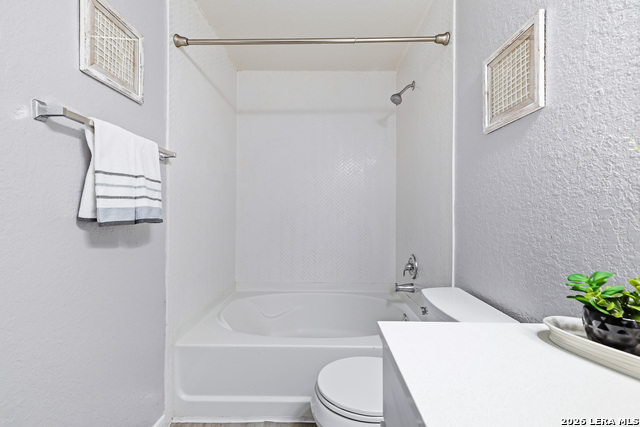 Image 17 of 25 For 26918 Villa Toscana