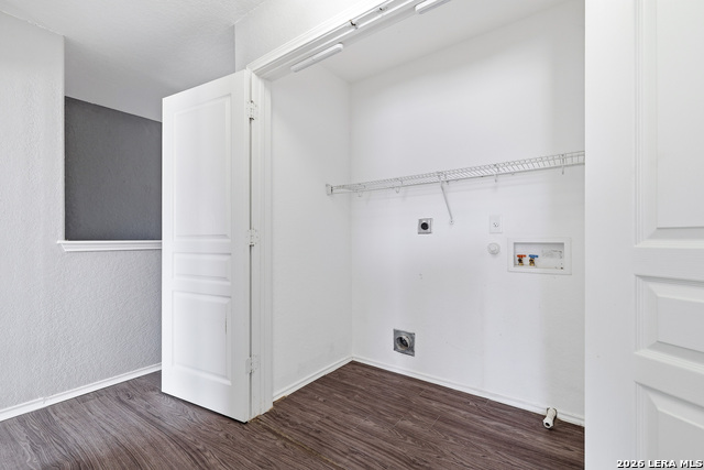 Image 24 of 25 For 26918 Villa Toscana