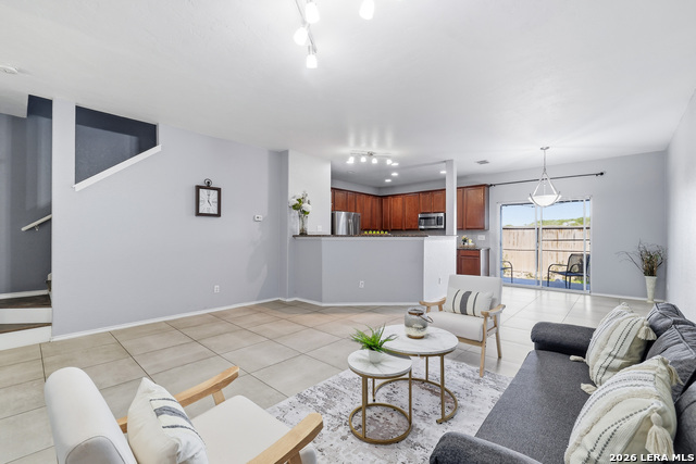 Image 4 of 25 For 26918 Villa Toscana