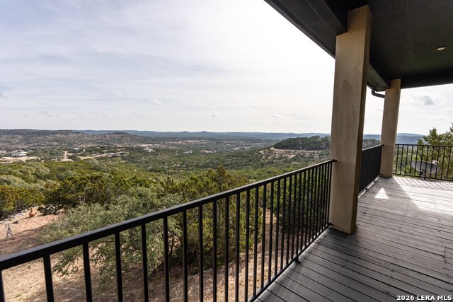 Listing photo id 11 for 285 Timberhill