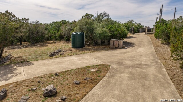 Listing photo id 36 for 285 Timberhill